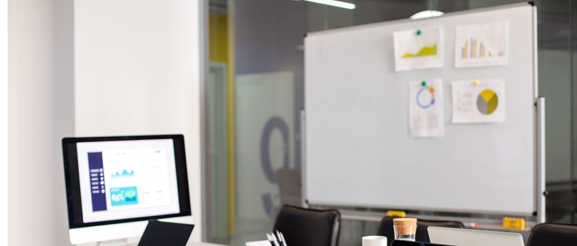 Unlocking Data-Driven Success: The Advantages of Looker Studio for Digital Agencies